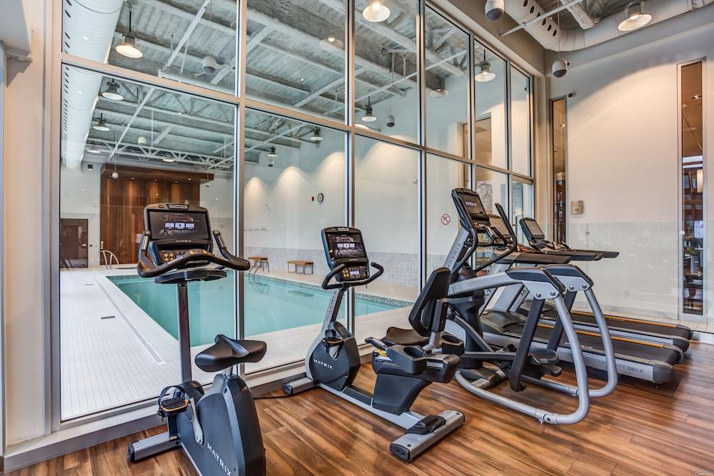 Otl Gouverneur Saguenay Exterior foto The gym at the hotel